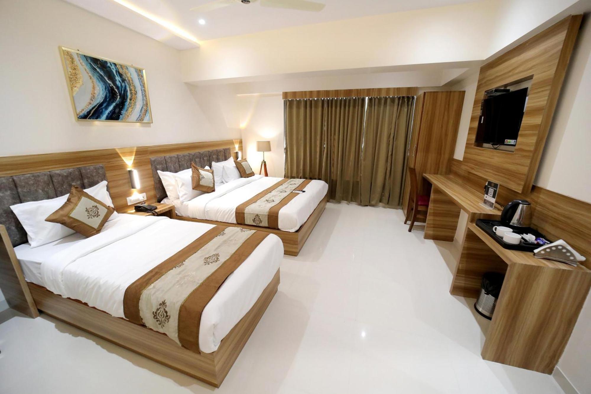 Hotel Alfa Executive, Mumbai